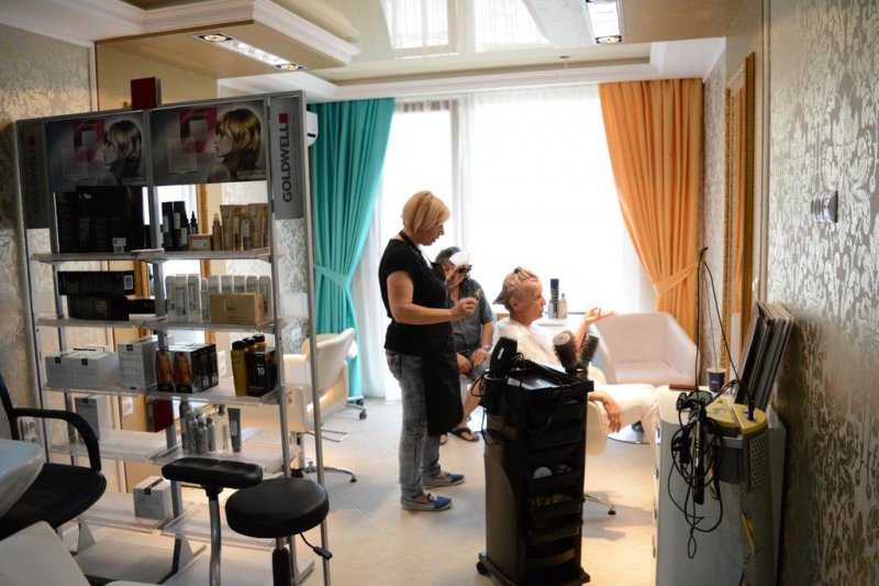 Апарткомплекс Хармони Суитс - Монте Карло - Снимка 2