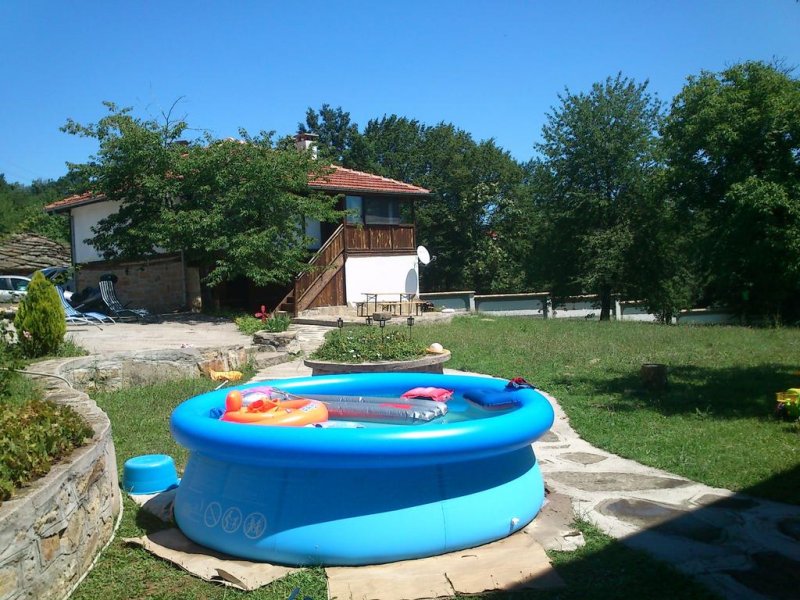 Семеен хотел Бърдени - Снимка 1