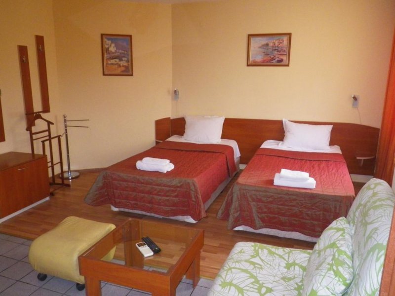 Семеен хотел Палитра - Снимка 2