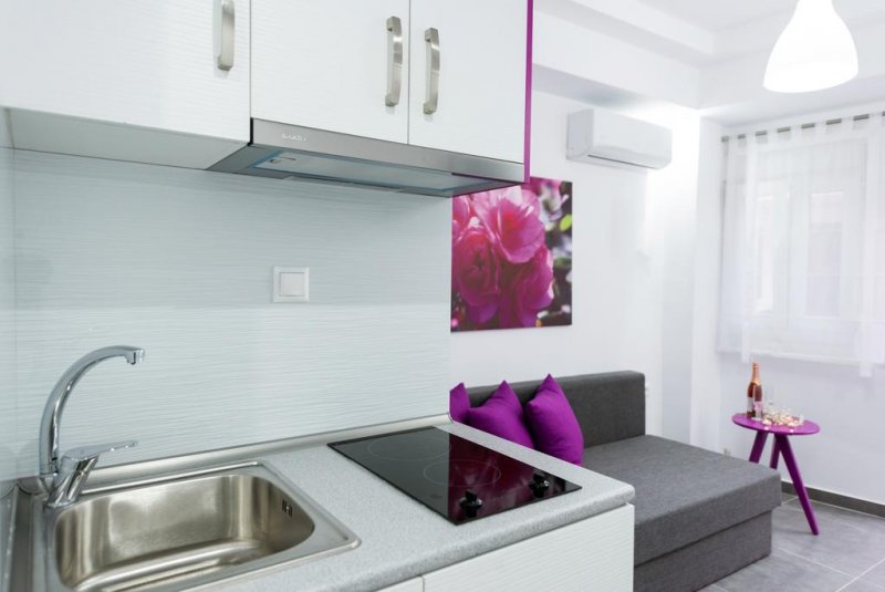  Lа Central Apartments - Снимка 7