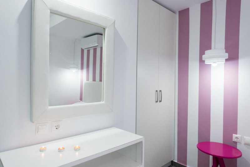  Lа Central Apartments - Снимка 9