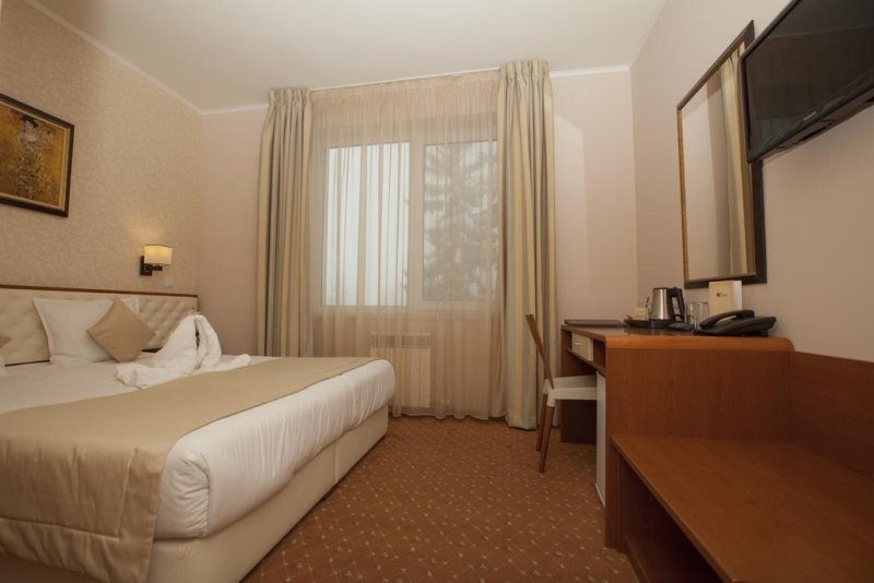 Семеен хотел Свети Георги - Снимка 8