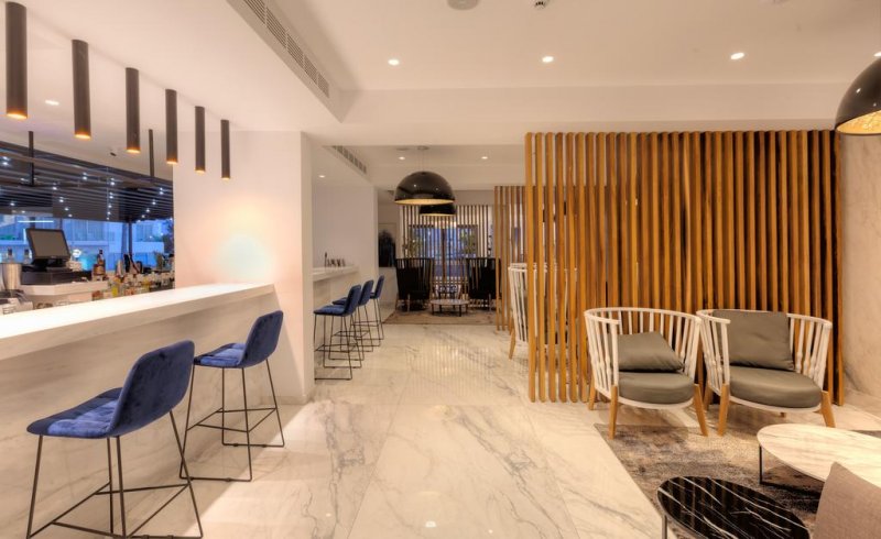 The Blue Ivy Hotel and Suites - Снимка 10