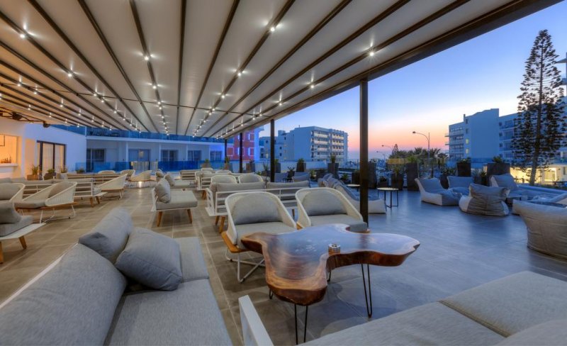 The Blue Ivy Hotel and Suites - Снимка 10