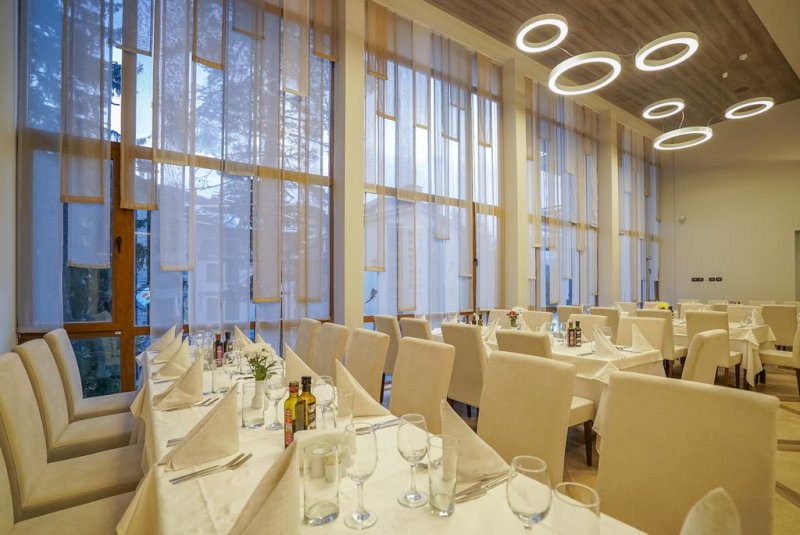 Хотел Перелик - Снимка 3