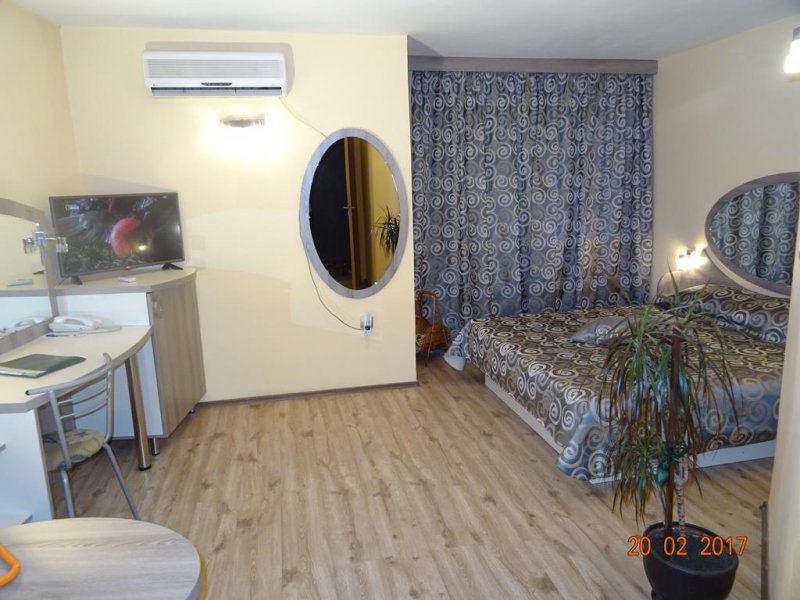 Хотел Колор - Снимка 2