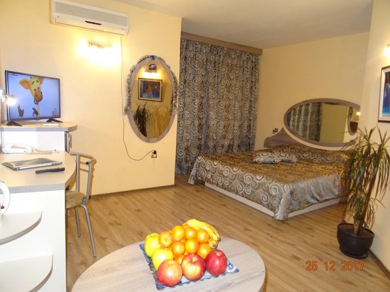 Хотел Колор - Снимка 4