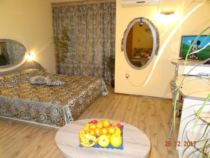 Хотел Колор - Снимка 9