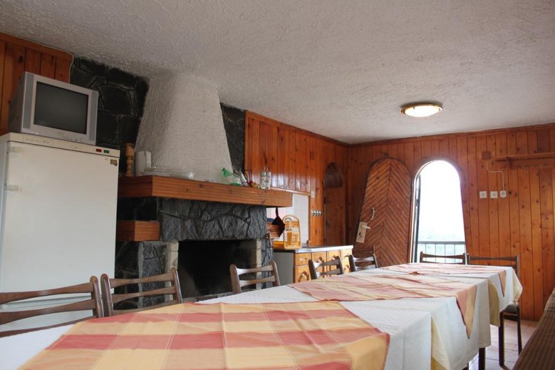 Къща за гости Крис - Снимка 2