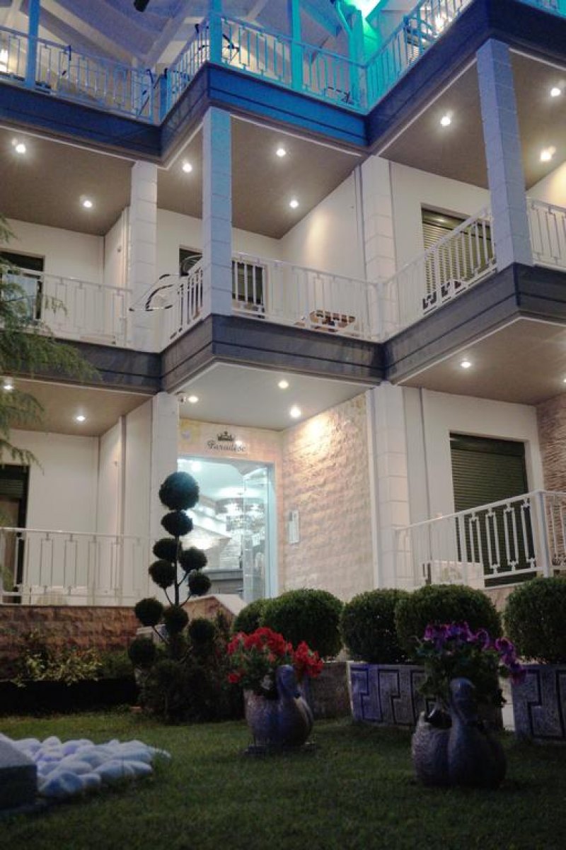 Villa Paradise Hotel - Снимка 5