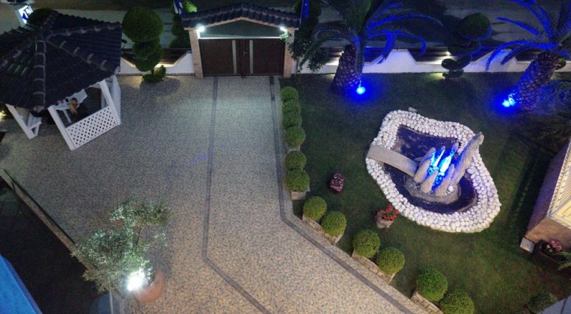 Villa Paradise Hotel - Снимка 11