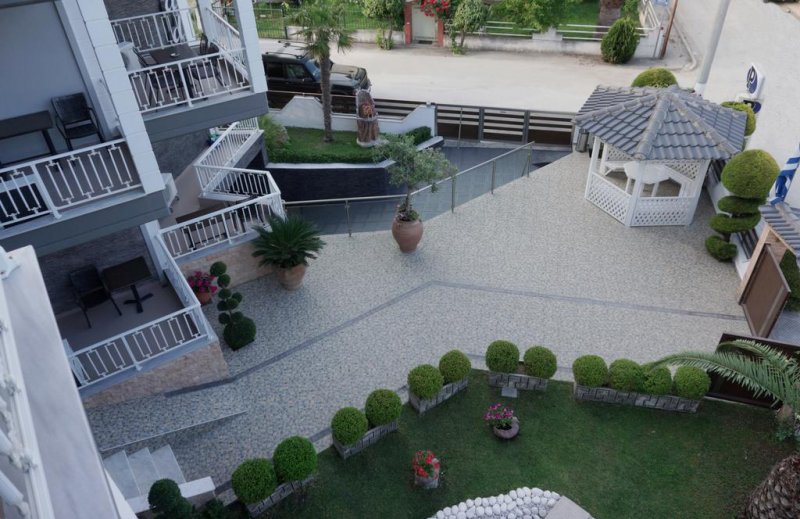 Villa Paradise Hotel - Снимка 11