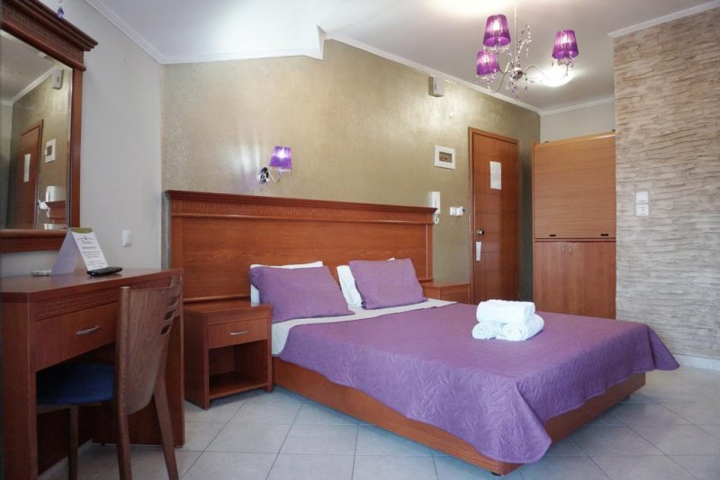 Villa Paradise Hotel - Снимка 5