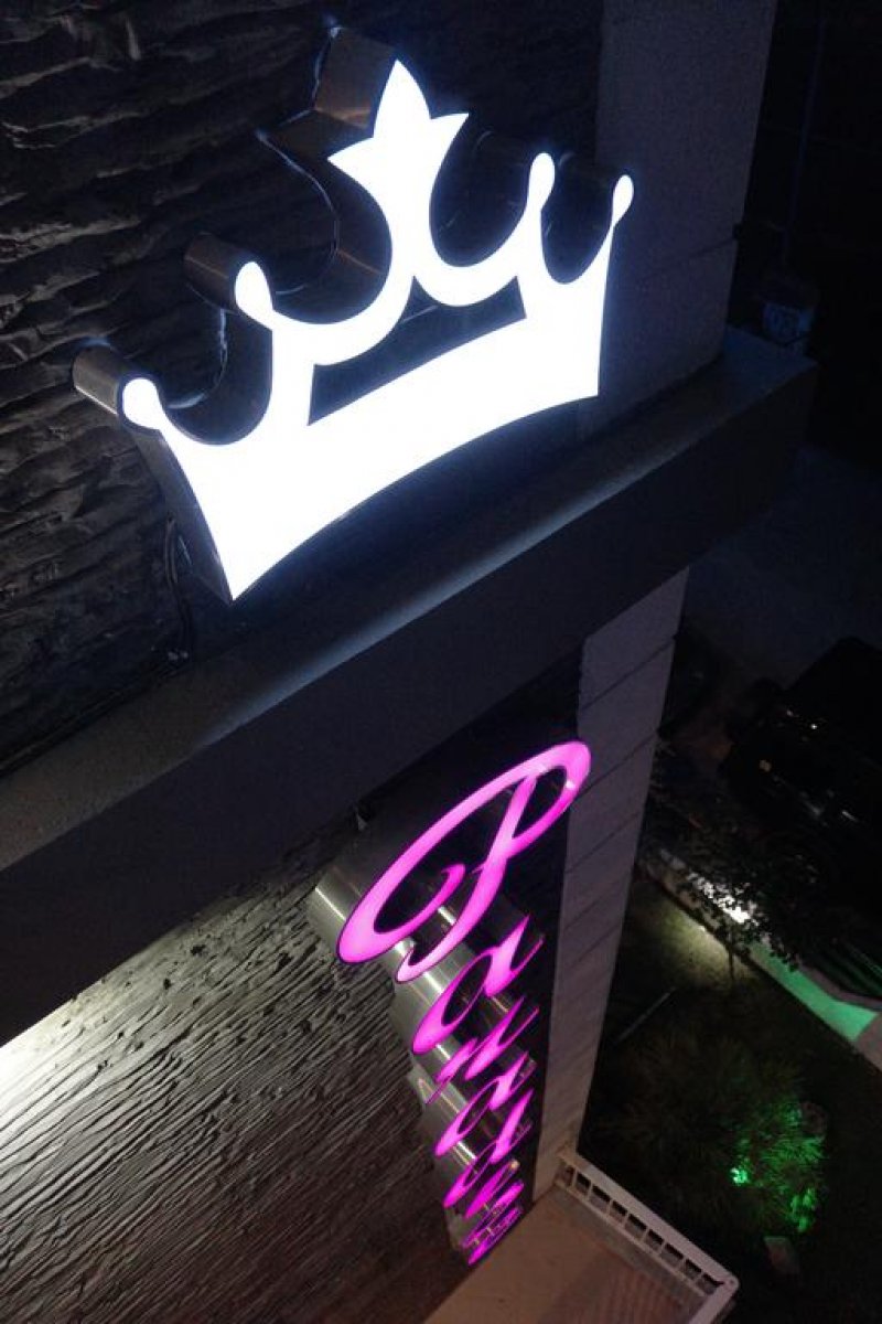 Villa Paradise Hotel - Снимка 3