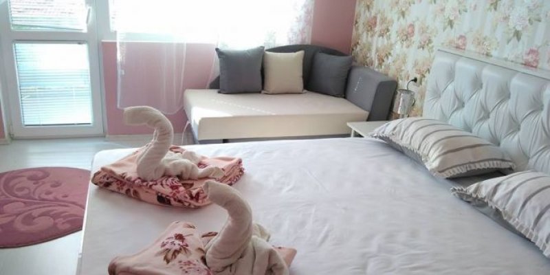 Къща за гости Синьо лято - Снимка 1