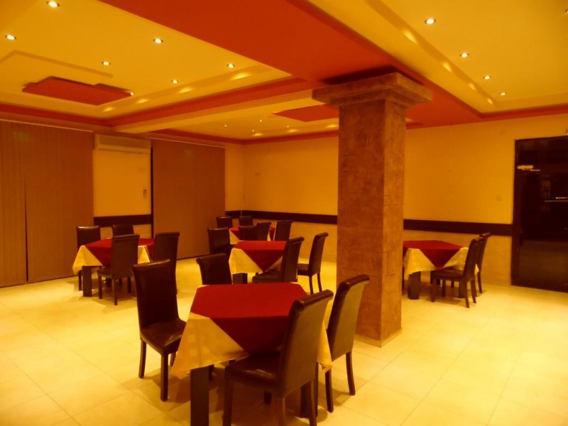 Семеен хотел Амигос - Снимка 1