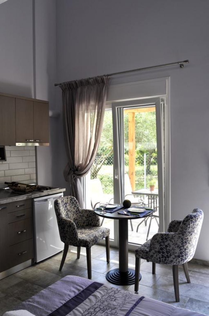 Thalassa Rooms - Снимка 1