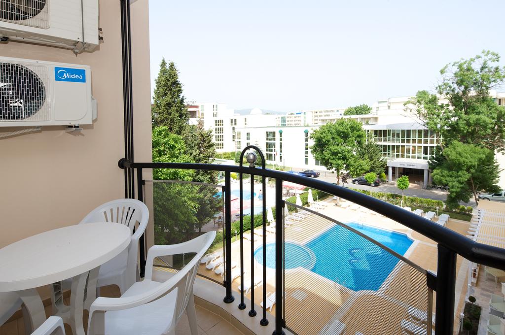 4 или 7 нощувки на човек със закуски + басейн в хотел Карлово, Слънчев бряг - Снимка 24