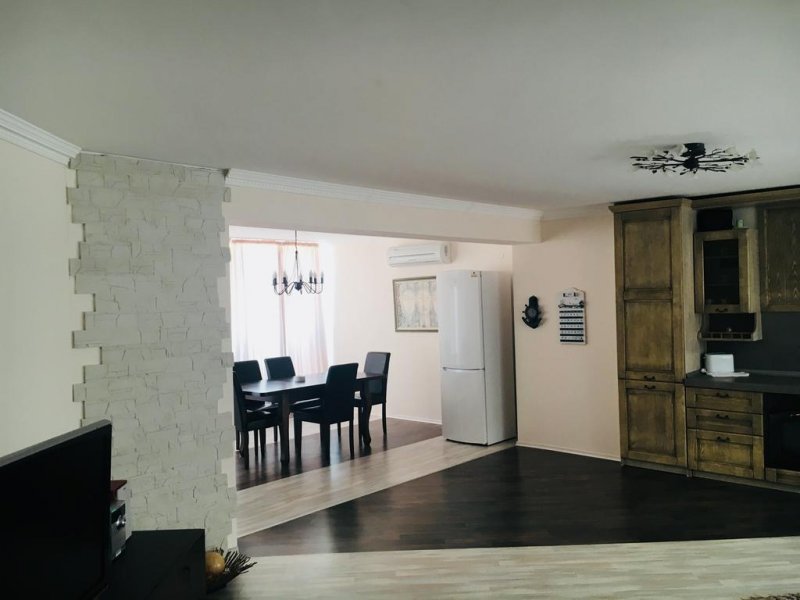 Апартхотел Роуз Гардън - Снимка 4