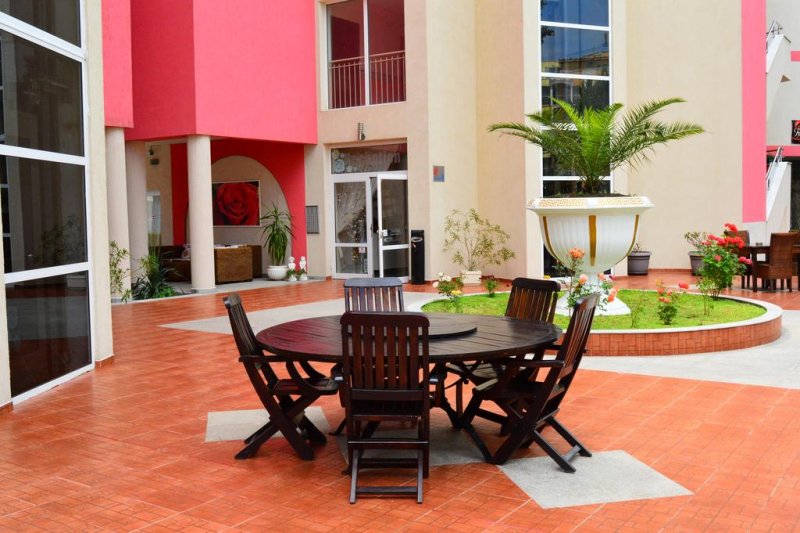 Апартхотел Роуз Гардън - Снимка 7