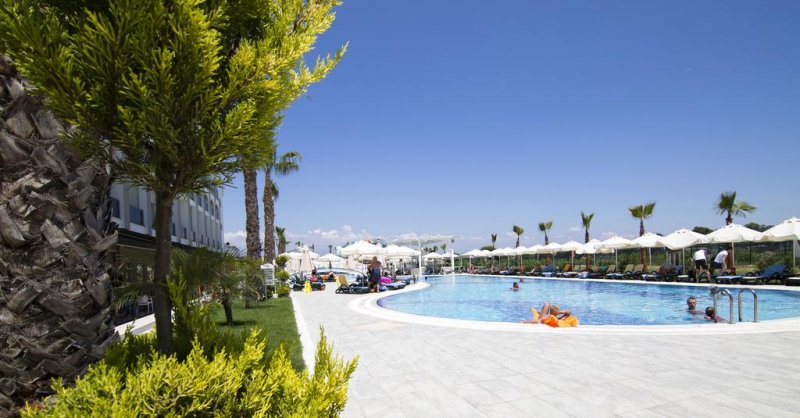 Port River Hotel & Spa - Снимка 8