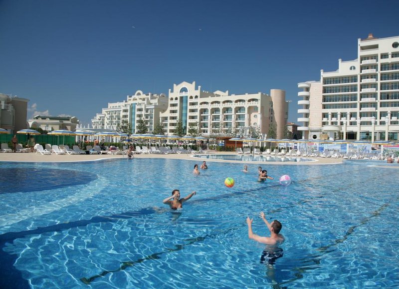 Хотел Сънсет Ризорт - Снимка 8