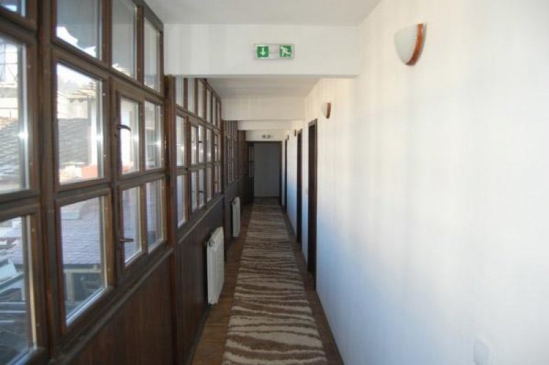 Семеен хотел Тревненски кът  - Снимка 1