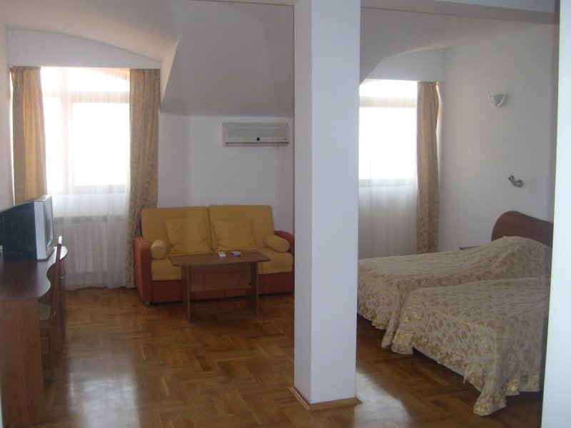 Шато Уинди Хилс - Снимка 4