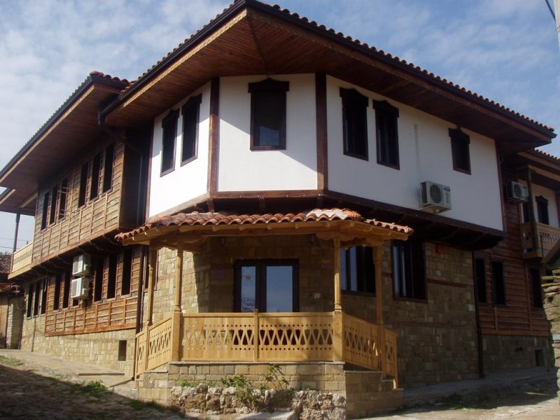 Семеен хотел Медвен - 1 - Снимка 0