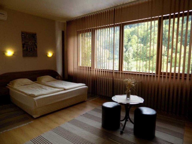 Семеен хотел Еница - Снимка 2