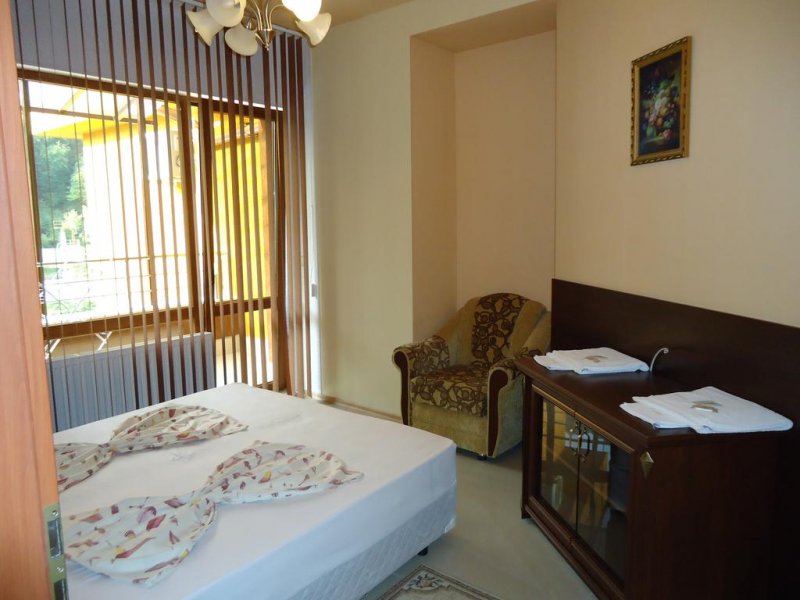 Семеен хотел Еница - Снимка 4