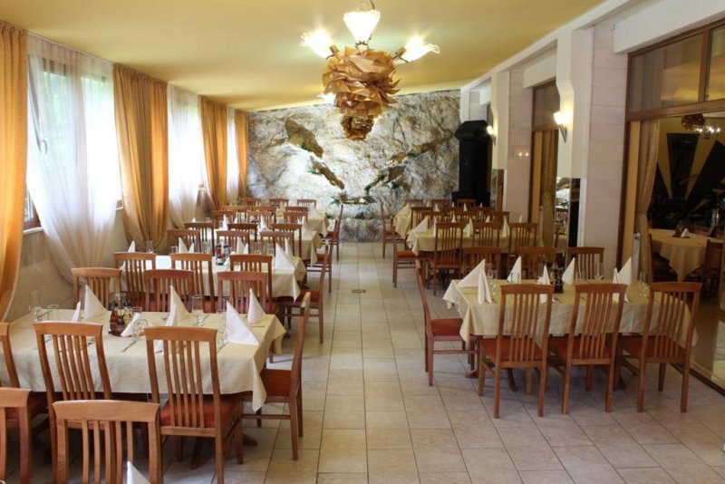 Семеен хотел Еница - Снимка 1