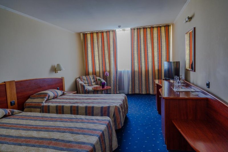 Хотел Орбита - Снимка 10