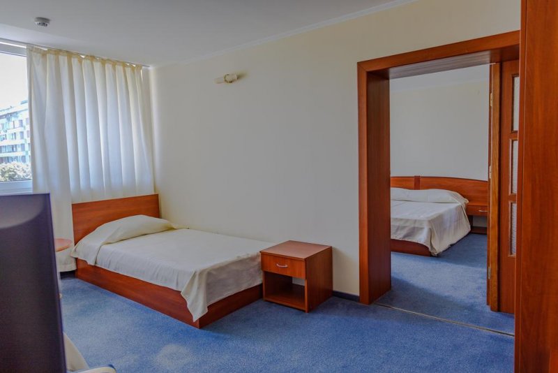 Хотел Орбита - Снимка 10