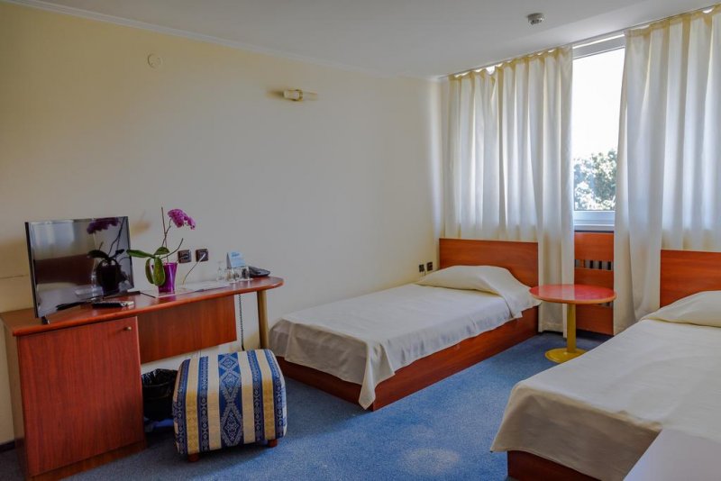 Хотел Орбита - Снимка 8