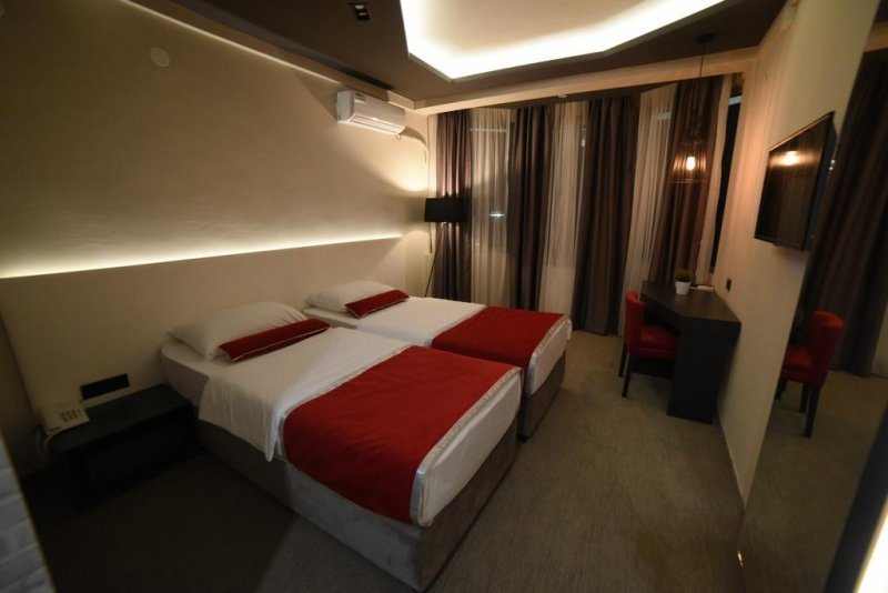 Hotel Bavka - Снимка 1