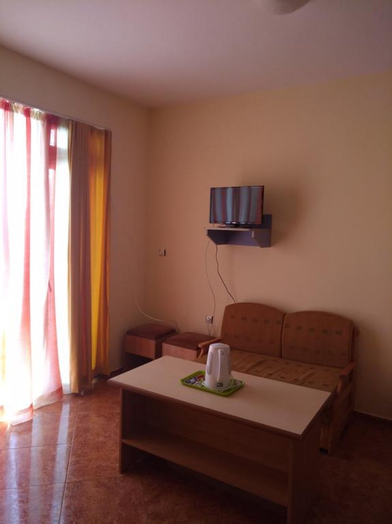 Комплекс Петрови къщи - Снимка 11