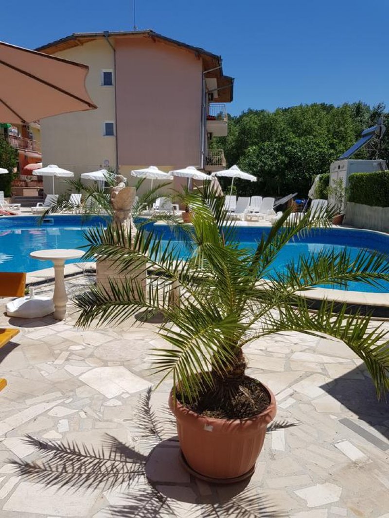 Комплекс Петрови къщи - Снимка 1