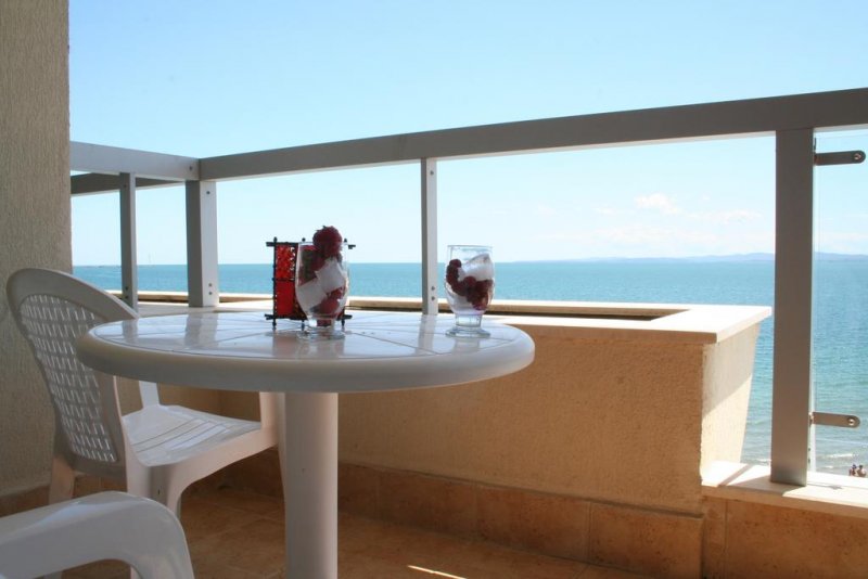 Апартаменти Хелиос  - Снимка 1