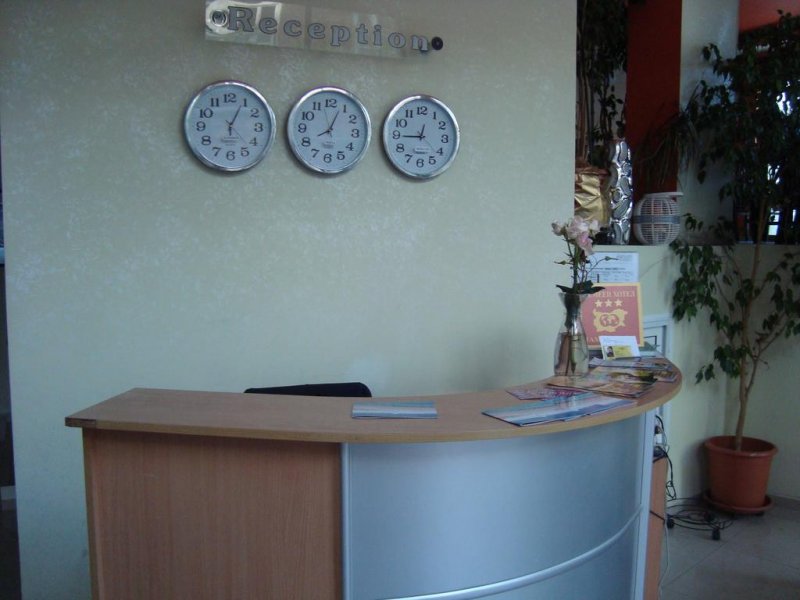 Хотел Зевс - Снимка 2