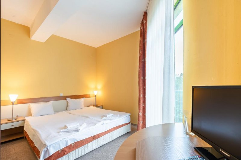 Хотел Джули - Снимка 11