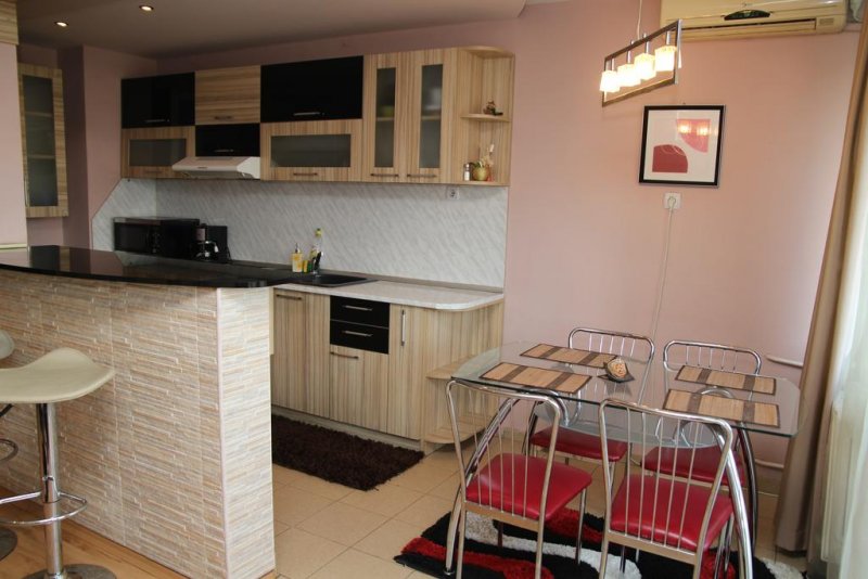 Апартаменти Росина - Снимка 1