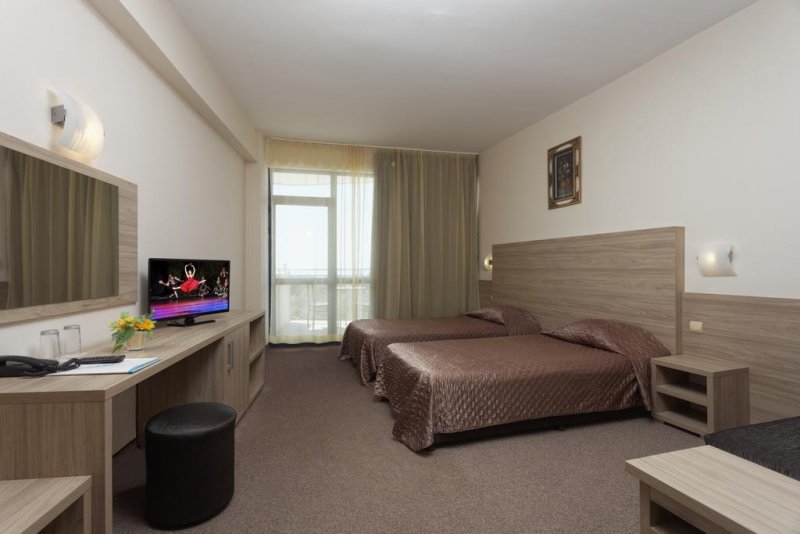 Хотел Елена - Снимка 9