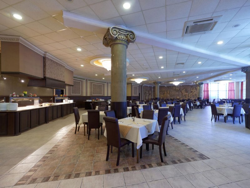 Хотел Елена - Снимка 4