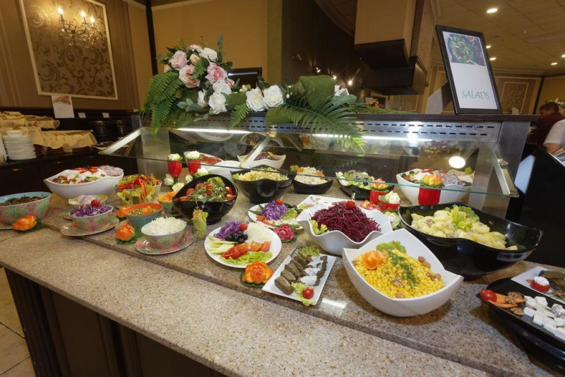 Хотел Елена - Снимка 1