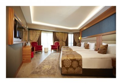 Ikbal Deluxe Hotel - Снимка 1