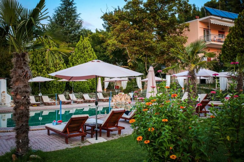 Jenny Hotel - Снимка 0