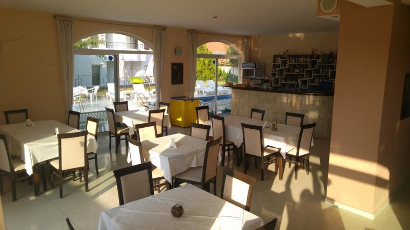 Семеен Хотел Сага - Снимка 7