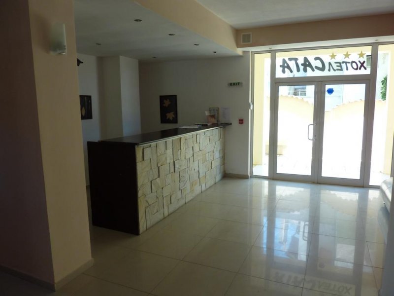 Семеен Хотел Сага - Снимка 1