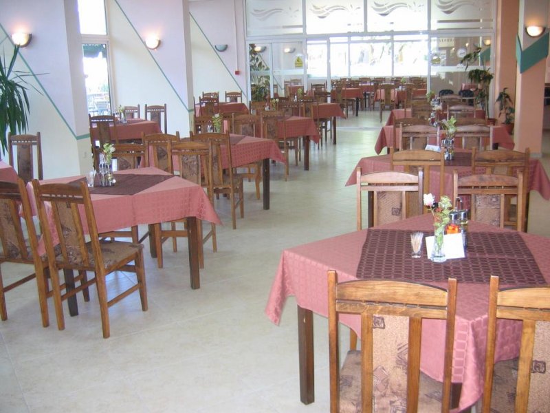 Хотел Авлига бийч - Снимка 1